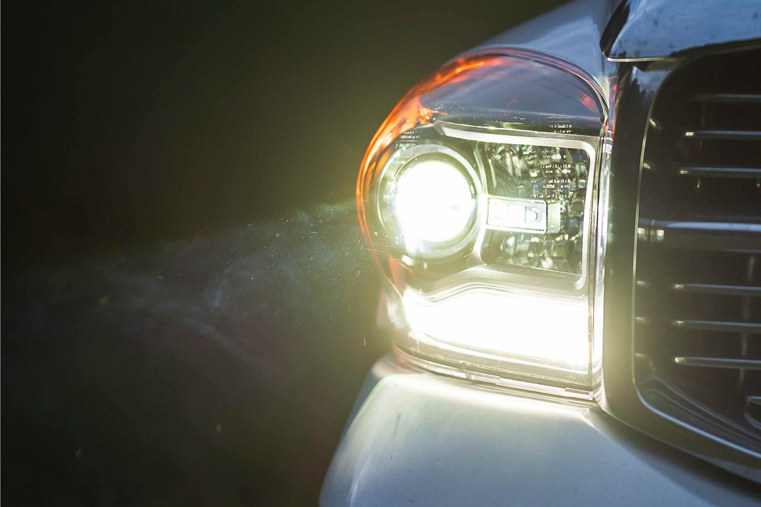 XB Hybrid LED Headlights: Dodge Ram (06-08 / Set)