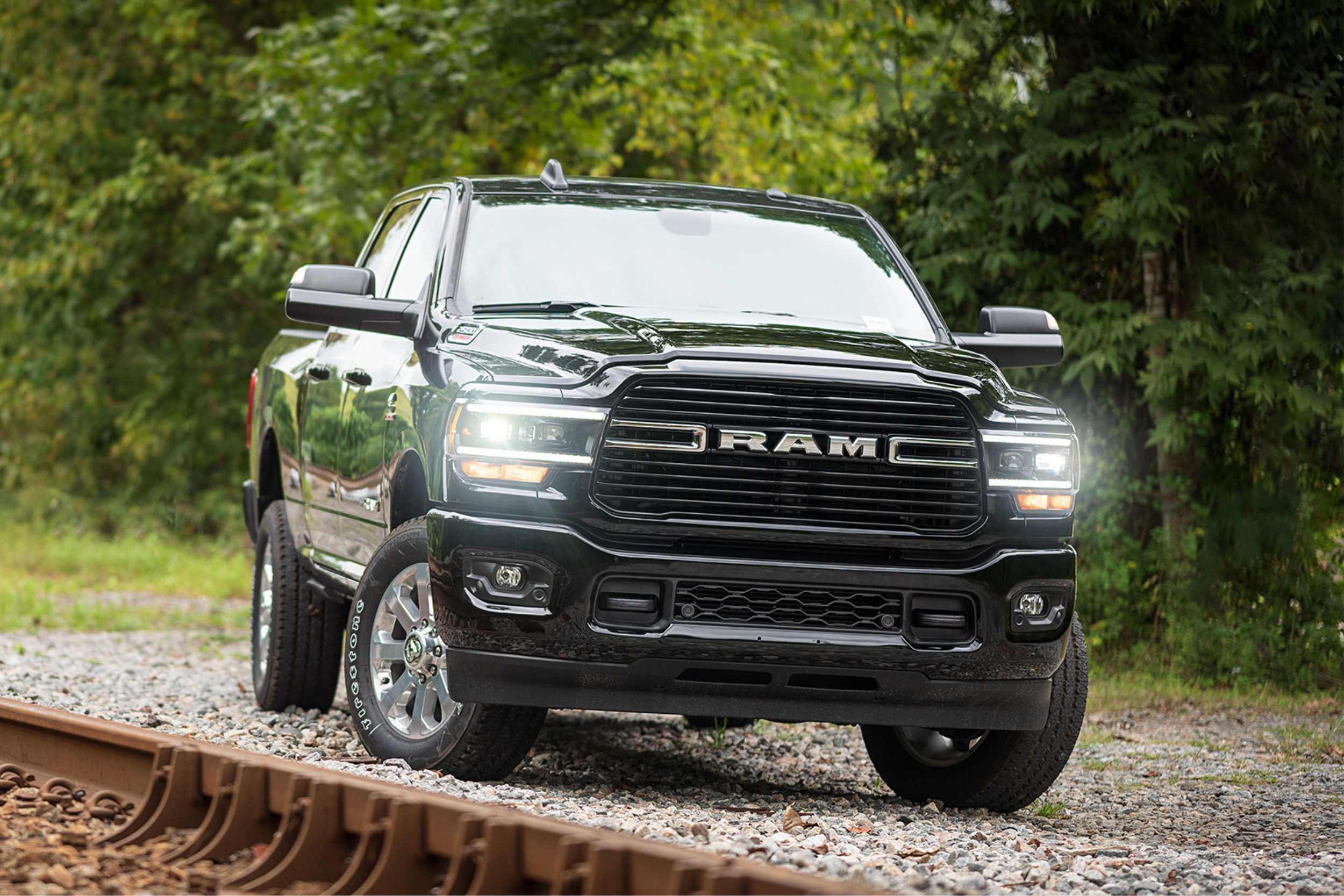 XB Hybrid LED Headlights: Ram HD (19-24 / Set)