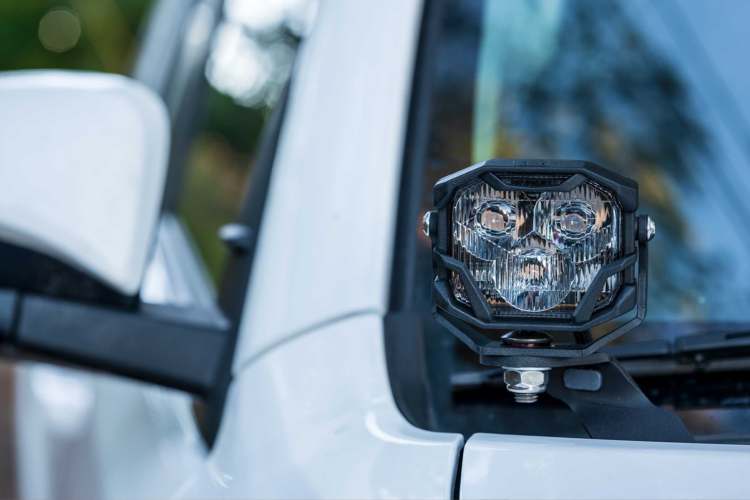 4Banger Fog Lights: 05-11 Tacoma (NCS White SAE Wide Beam)