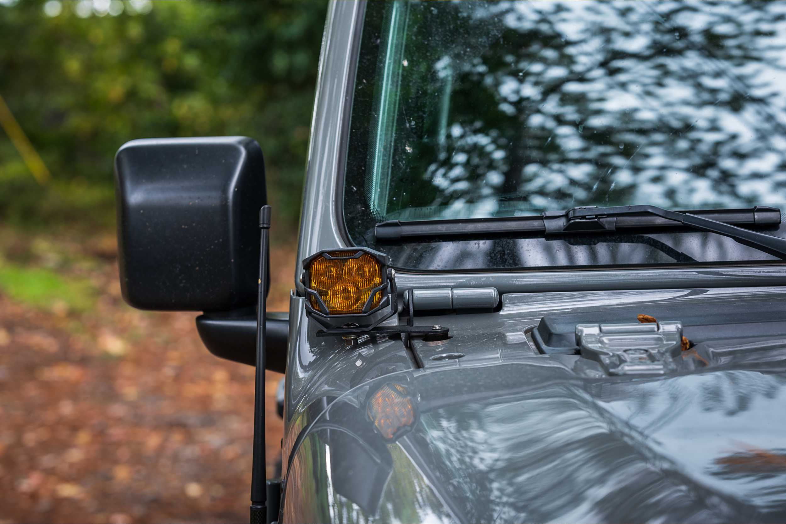 Morimoto 4Banger Ditch Light Kit: Wrangler JL (NCS Yellow SAE Wide Beam)