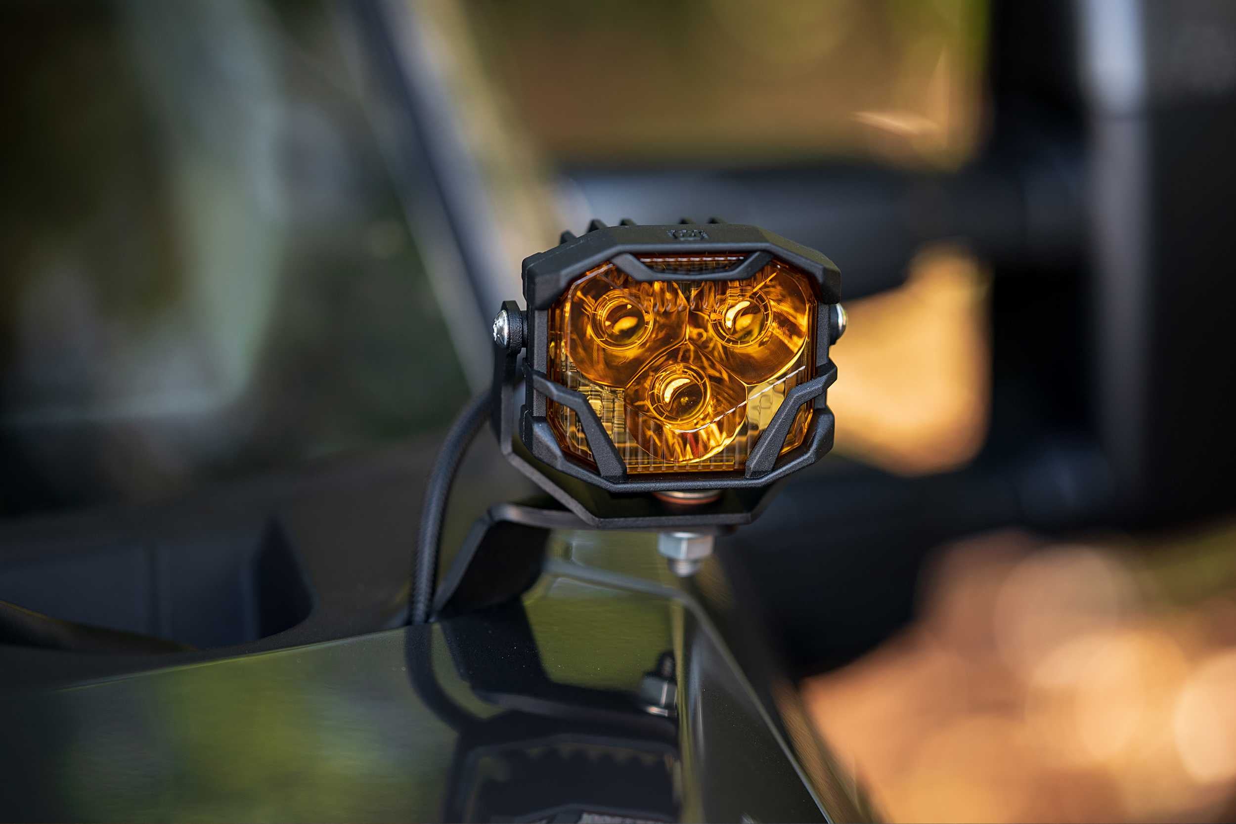 Morimoto 4Banger Ditch Light Kit: 17-22 Super Duty (HXB Yellow Combo Beam)