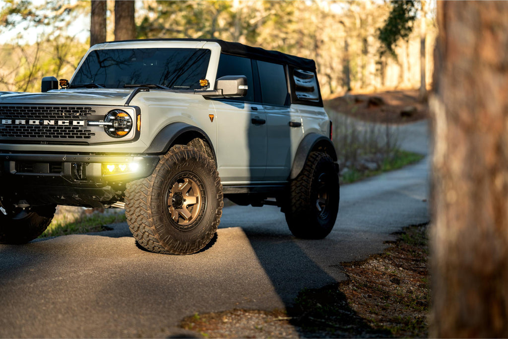 4Banger Triple Fog Kit: 2021+ Bronco (brackets and harness)
