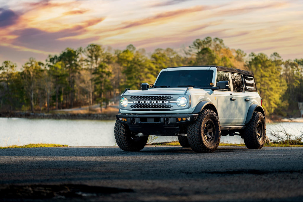 4Banger Triple Fog Kit: 2021+ Bronco (brackets and harness)