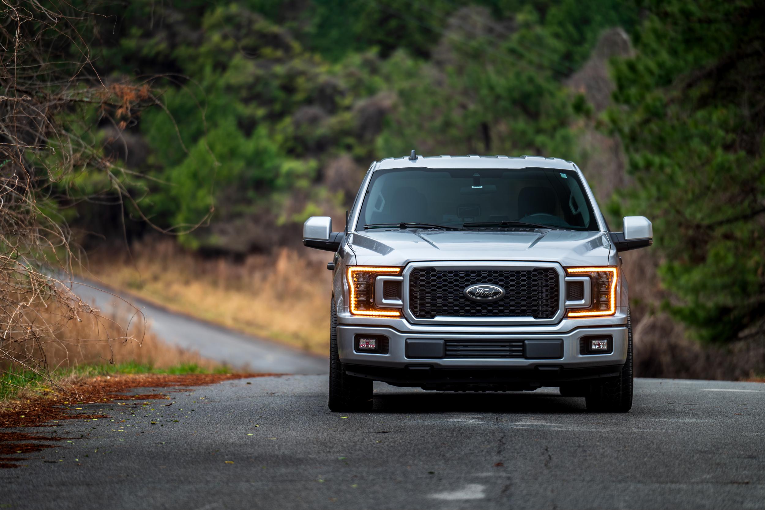 XB LED Headlights: Ford F-150 (18-20 / Amber DRL / Set)